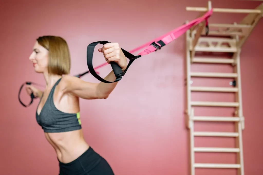 6 Latihan Punggung Tingkatkan Kekuatan dan Postur 6 Face Pull