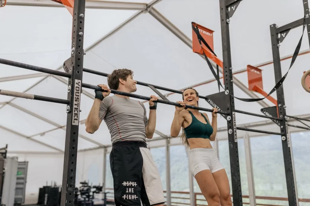 6 Latihan Punggung Tingkatkan Kekuatan dan Postur 1 latihan pull up
