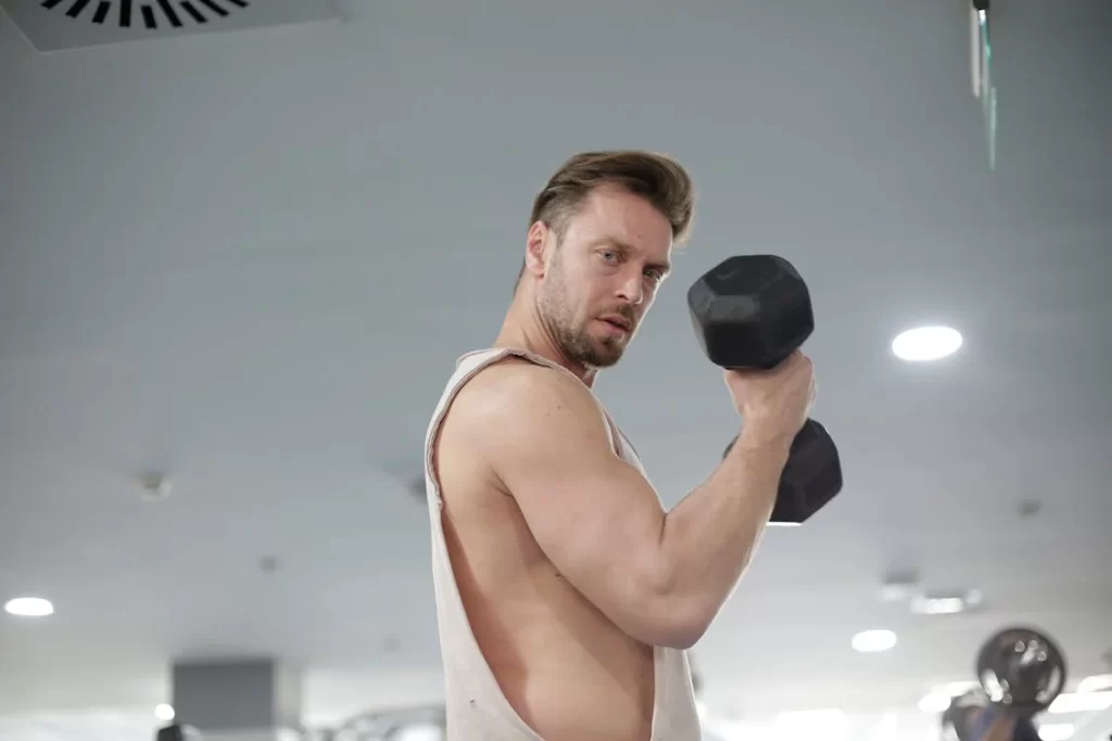 Dumbbell Dirumah: Membangun Otot Tanpa Harus ke Gym 1 Latihan Dumbbell terbaik dirumah 1
