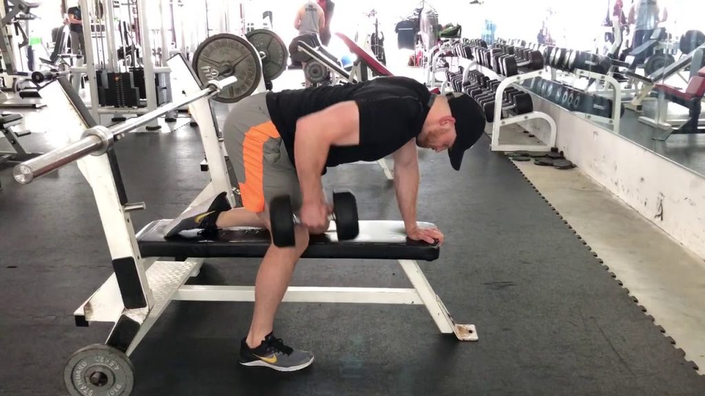 9 Teknik Terbaik Latihan Dumbbell Back Untuk Membentuk Otot Sempurna 4 Unilateral Deadstop Row