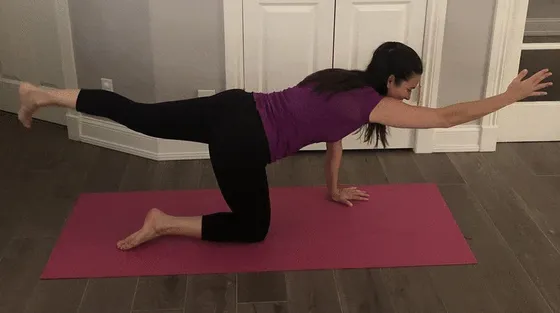 Mengatasi Perut Buncit, 7 Gaya Ini Efektif Dilakukan di Rumah 5 Mountain climbers workouts
